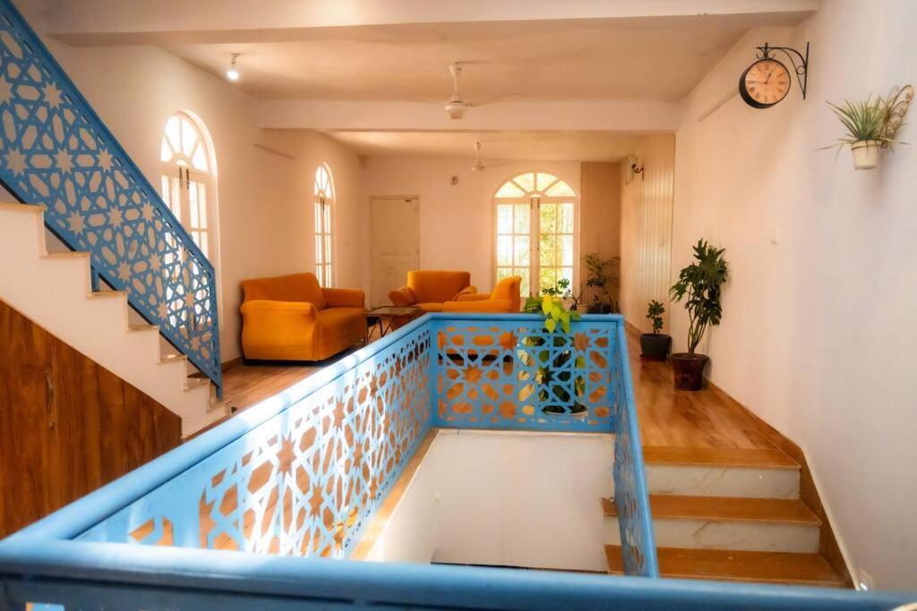 Blue Door Villa By Homeyhuts Rajpur Exterior photo